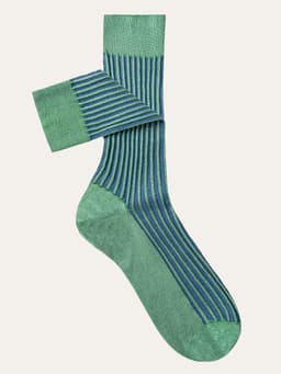 Light green/Blue