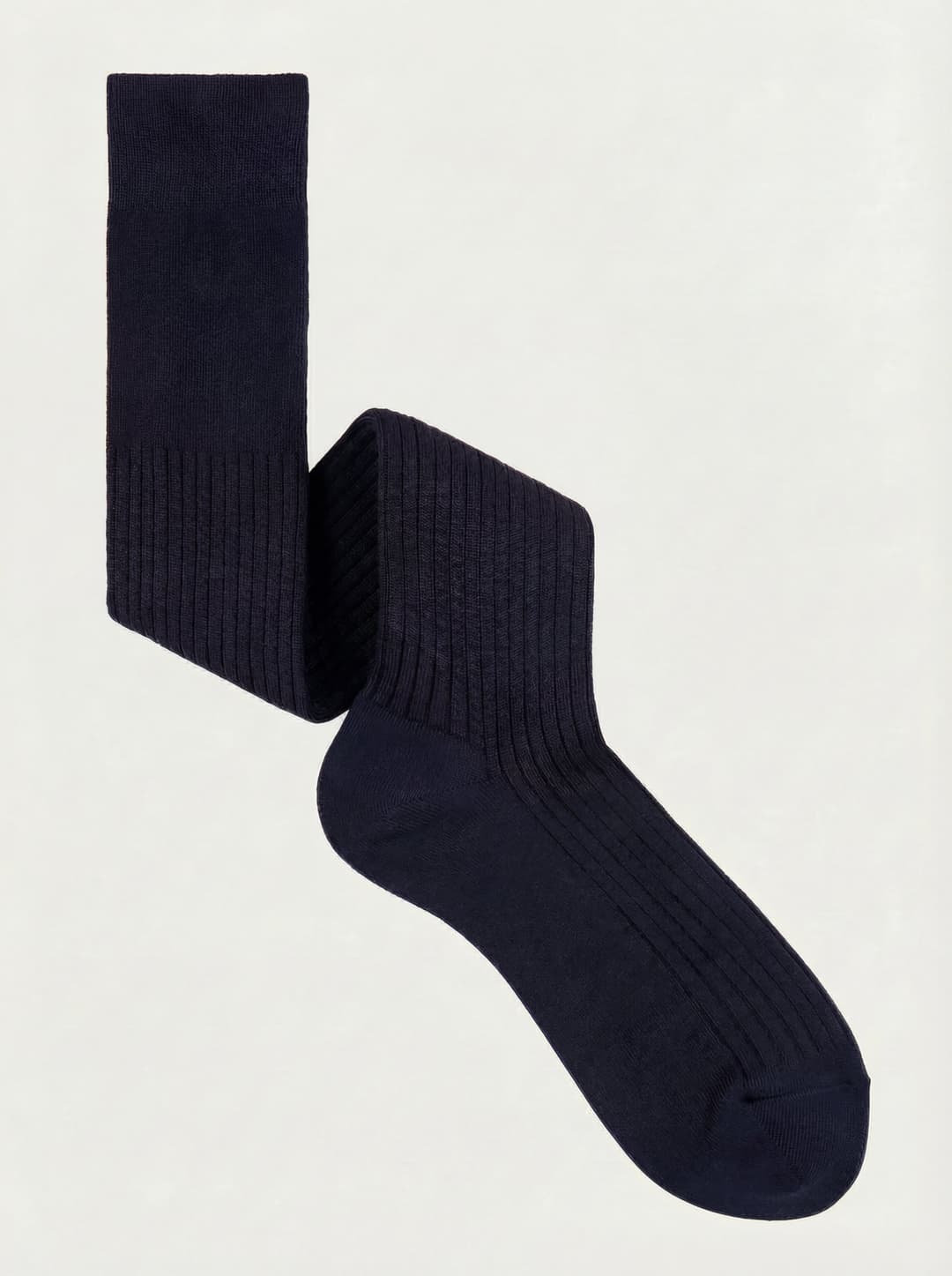 Classic ribbed long socks in merino wool