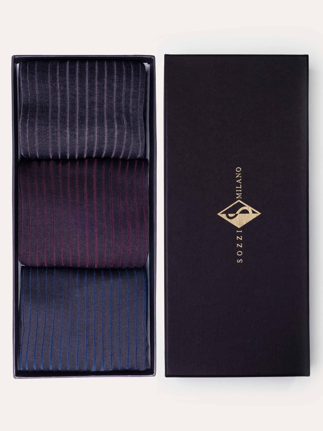 Gift box with three pairs of classic ribbed short socks in Lisle cotton