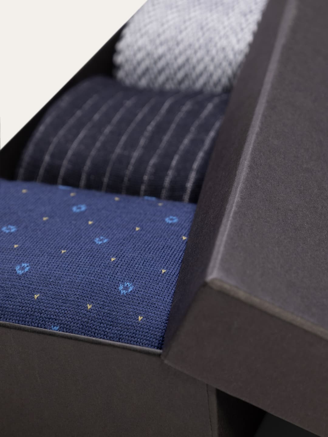 Gift box with 3 Pairs of Fancy Wool Socks