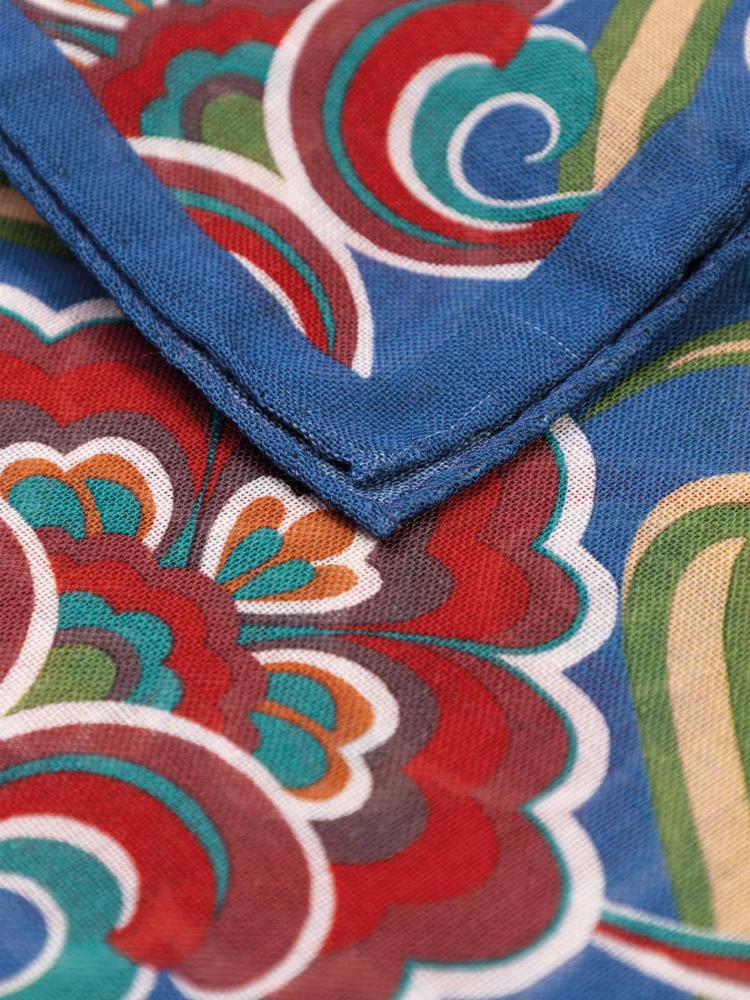 Artisanal Pocket Square with Floral Paisley Pattern